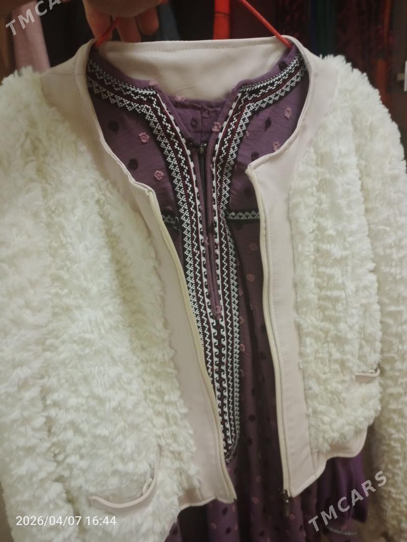 койнек,футболка,джинсы,йупка.. - Туркменабат - img 1