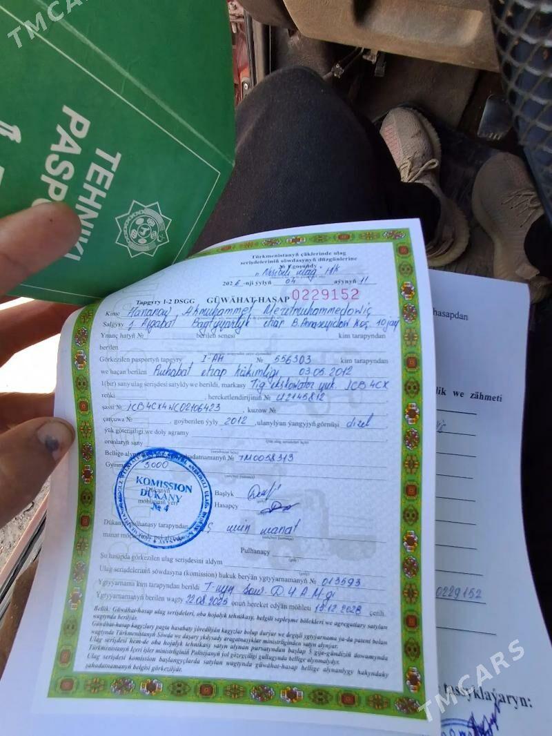 traktor dakument yitdi - Aşgabat - img 1