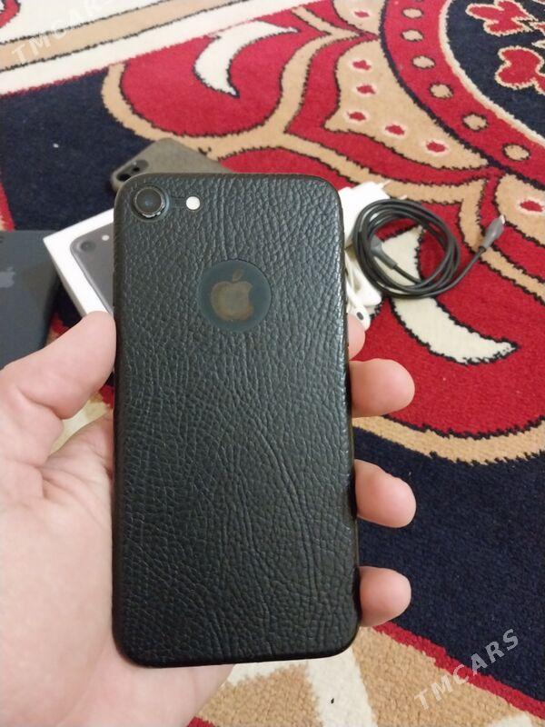 iPhone 7 - Täze zaman - img 1