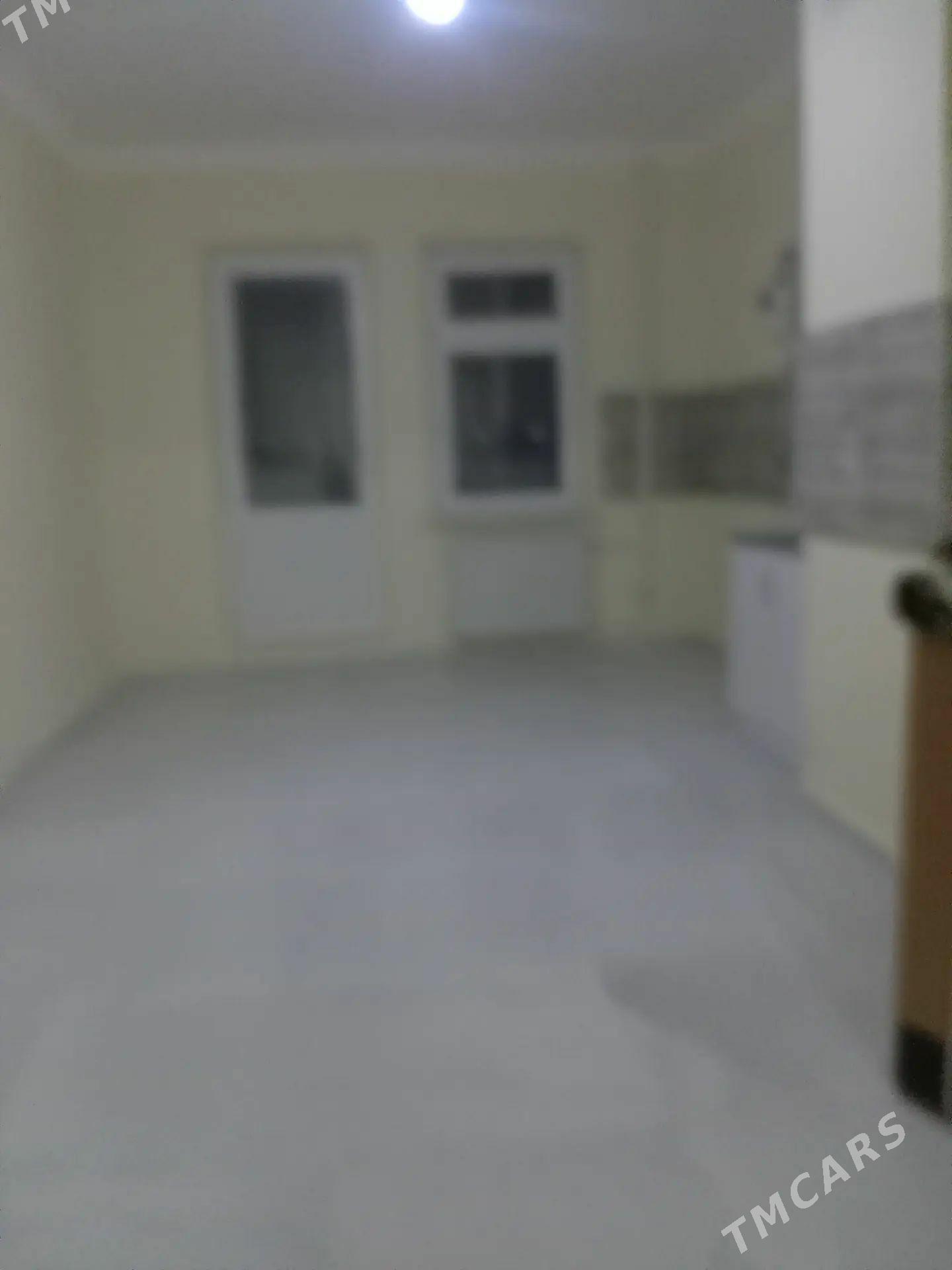 Jemagatda arenda ici bos jay - Бузмеин - img 1