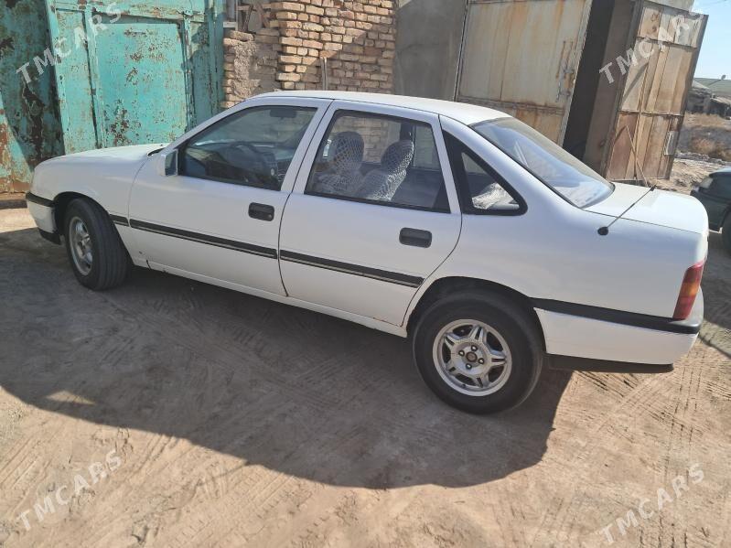 Opel Vectra 1992 - 26 000 TMT - Şabat etr. - img 1