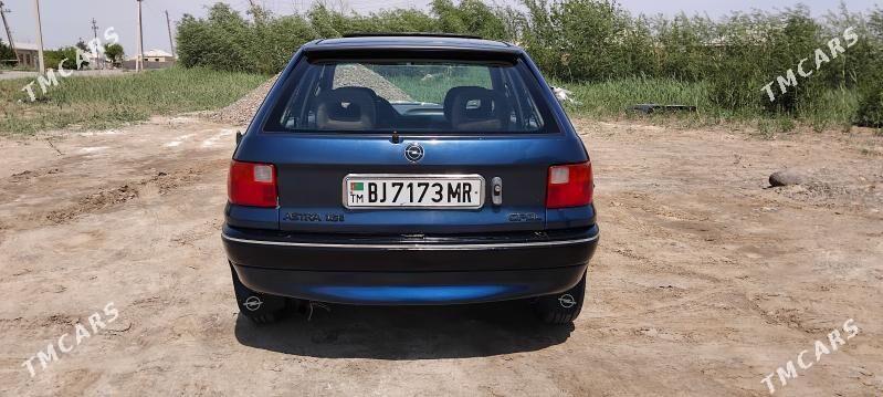 Opel Astra 1993 - 46 000 TMT - Мары - img 1