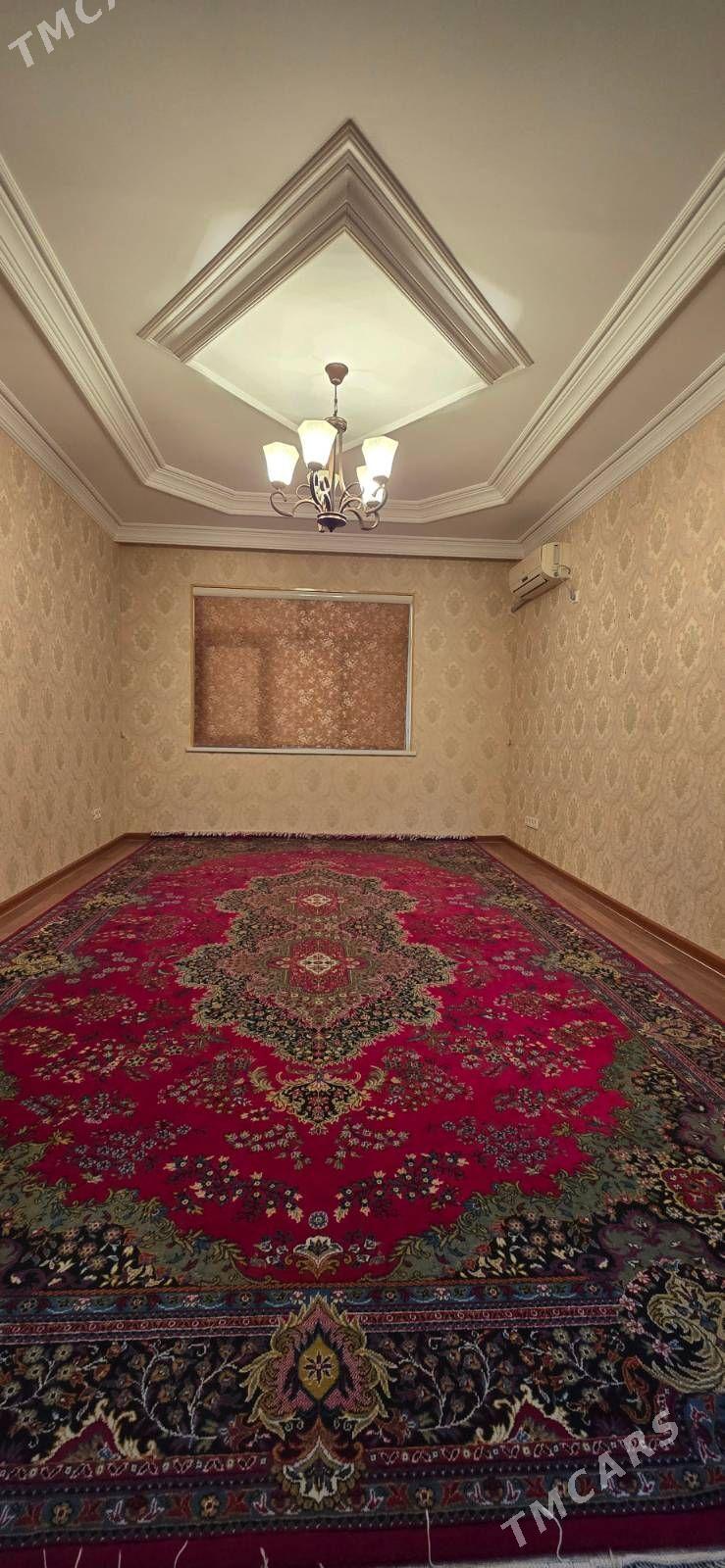 Satlyk Gowdan W 4/2et 4kom - Гаудан "В" - img 1