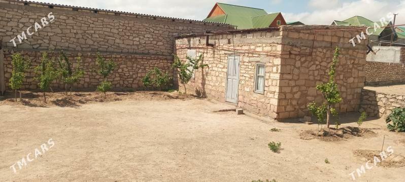 Akdaşda jaý - Туркменбаши - img 1