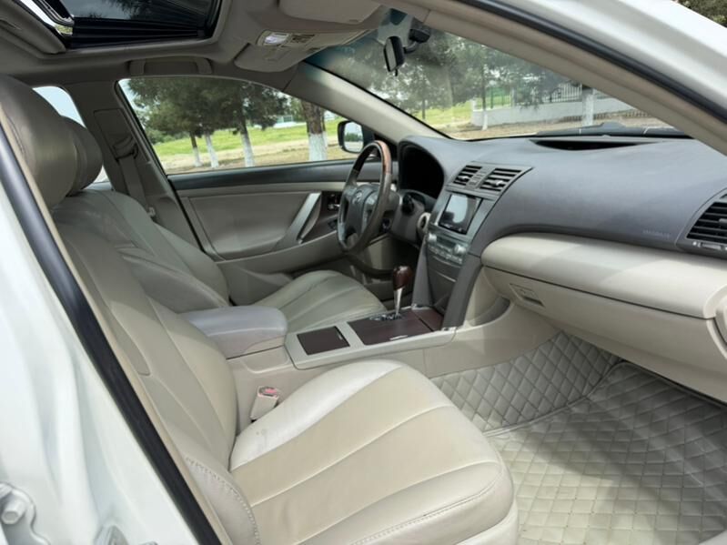 Toyota Aurion 2011 - 255 000 TMT - Улица Ататурка - img 1