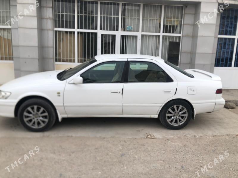 Toyota Camry 1998 - 130 000 TMT - Mary - img 1
