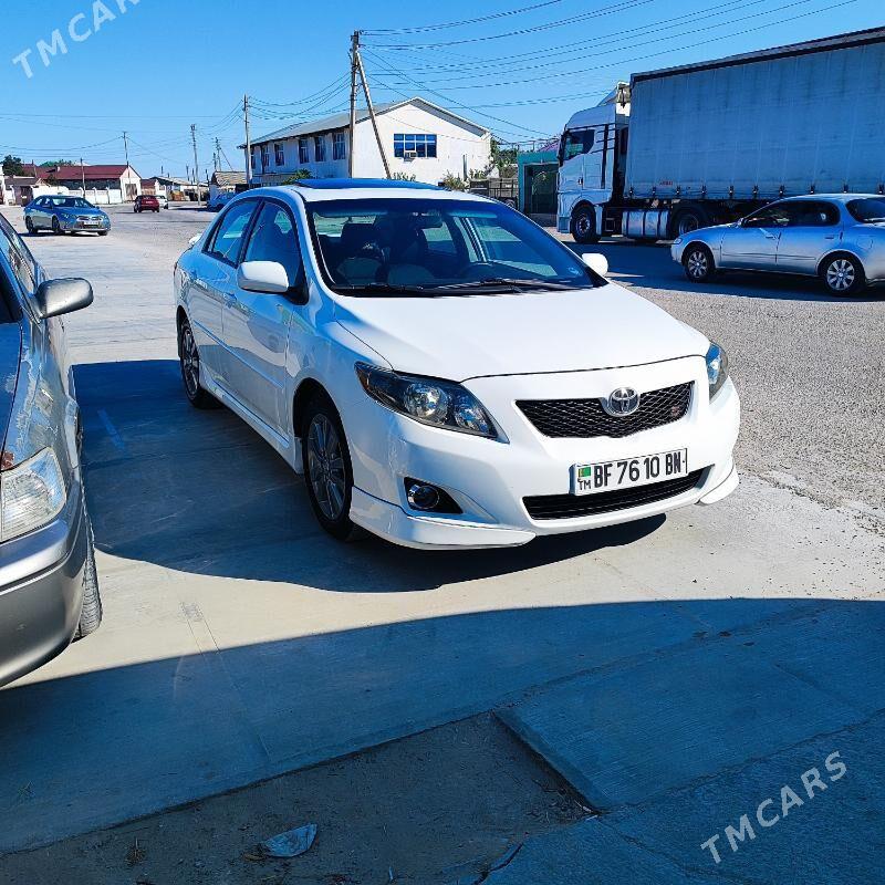 Toyota Corolla 2010 - 160 000 TMT - Balkanabat - img 1