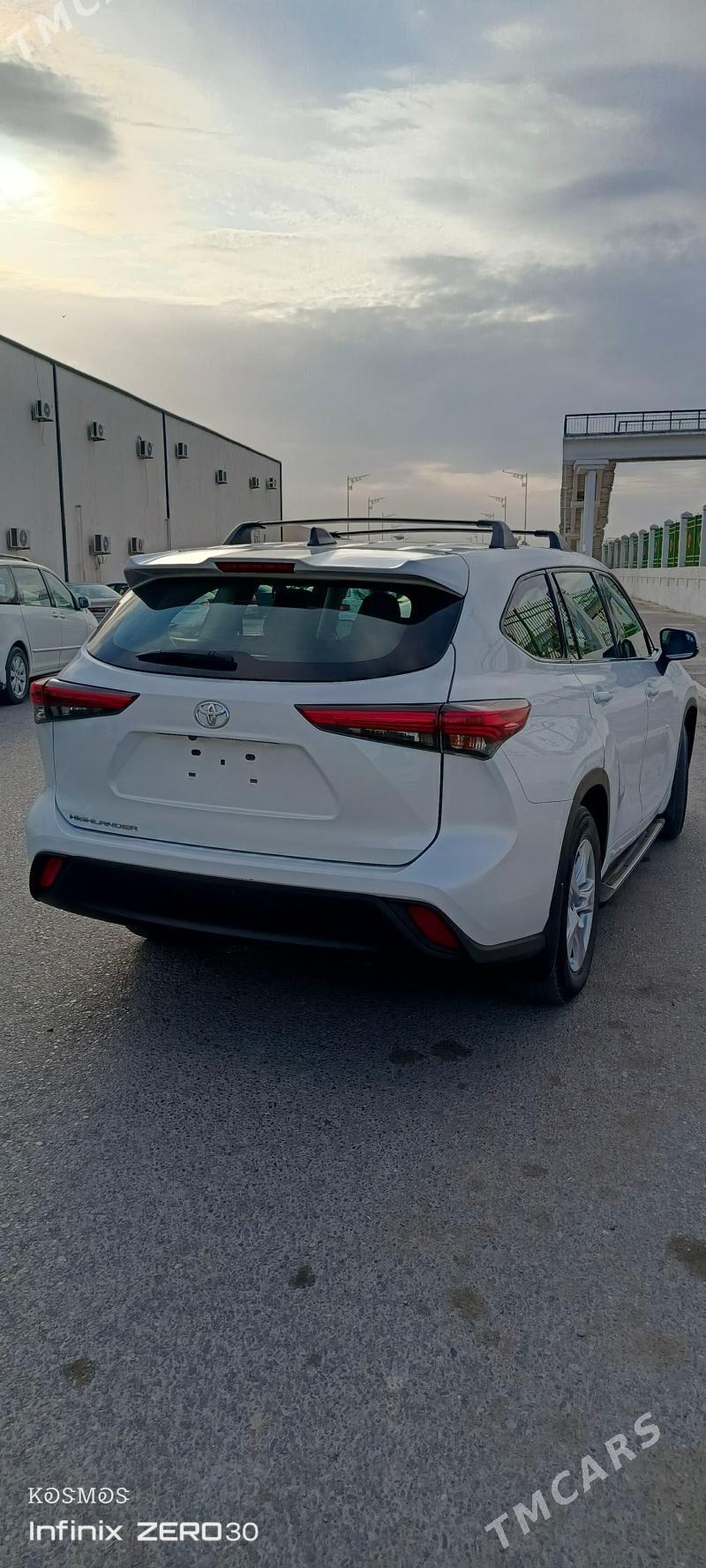 Toyota Highlander 2021 - 540 000 TMT - Мары - img 1