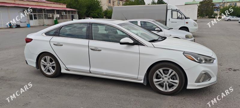 Hyundai Sonata 2018 - 240 000 TMT - Бузмеин ГРЭС - img 1
