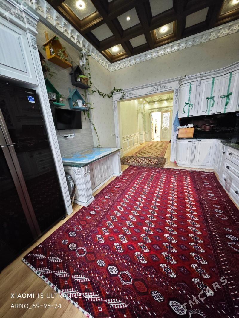 Hudayberdyyew, 4kom, yewro - 6 мкр - img 1