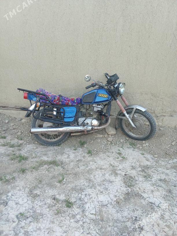 Iž Planeta 4 1995 - 11 000 TMT - Бахарден - img 1