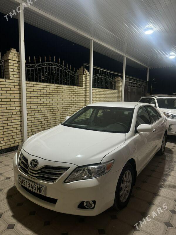 Toyota Camry 2011 - 230 000 TMT - Мары - img 1