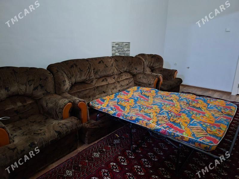 Diwan kreslo - Балканабат - img 1