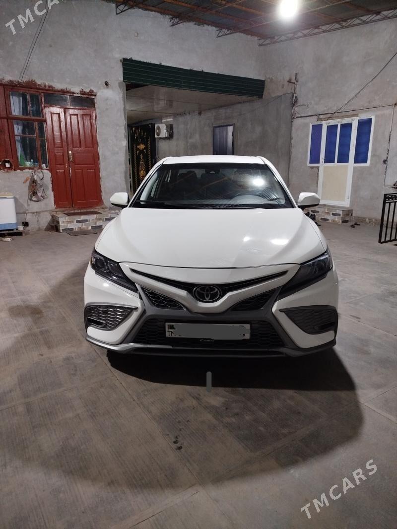 Toyota Camry 2021 - 360 000 TMT - Çärjew - img 1