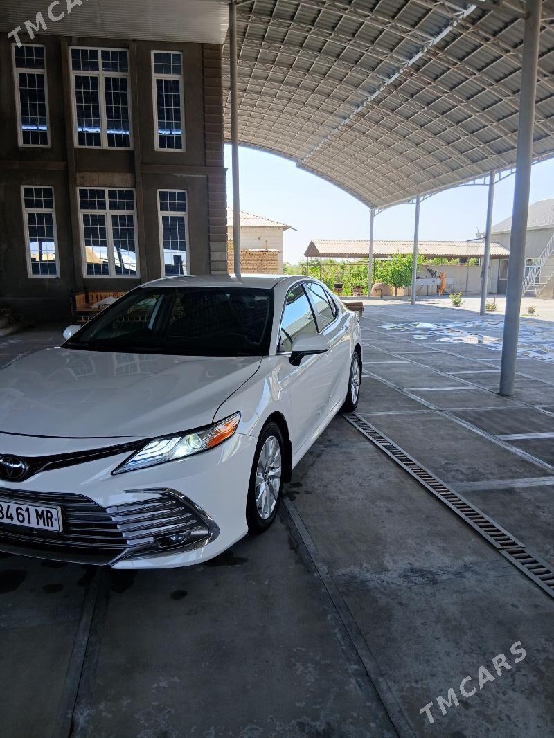 Toyota Camry 2021 - 340 000 TMT - Мары - img 1
