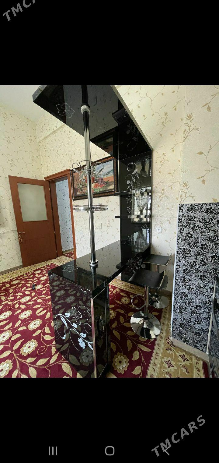 Barny stol - Ашхабад - img 1