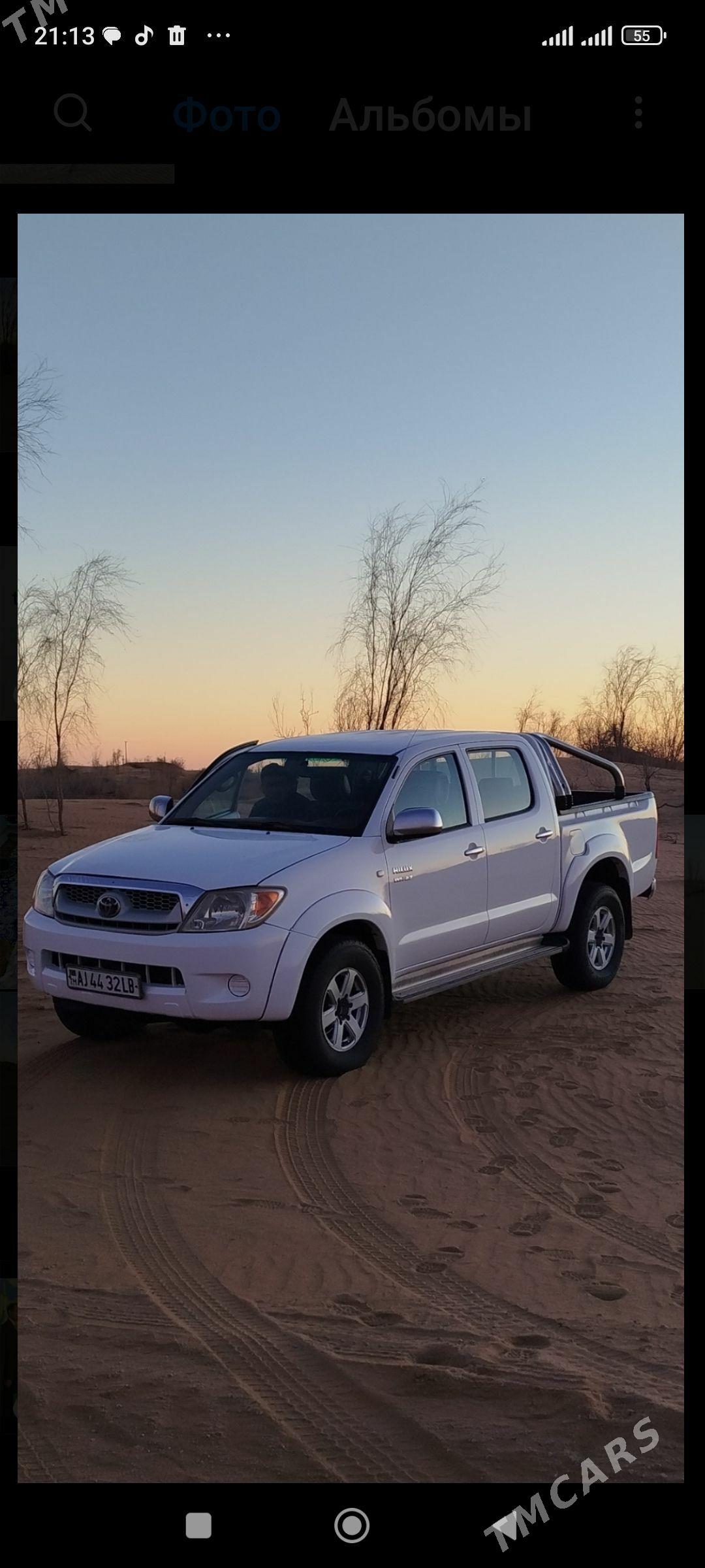 Toyota Hilux 2007 - 290 000 TMT - Сейди - img 1