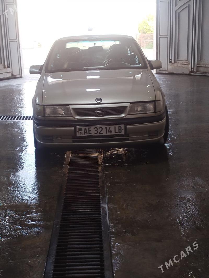 Opel Vectra 1993 - 50 000 TMT - Чарджоу - img 1