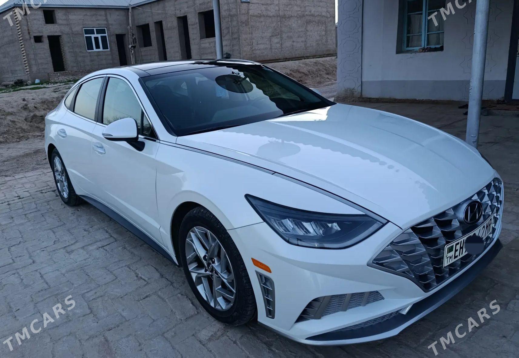 Hyundai Sonata 2022 - 320 000 TMT - Ýolöten - img 1