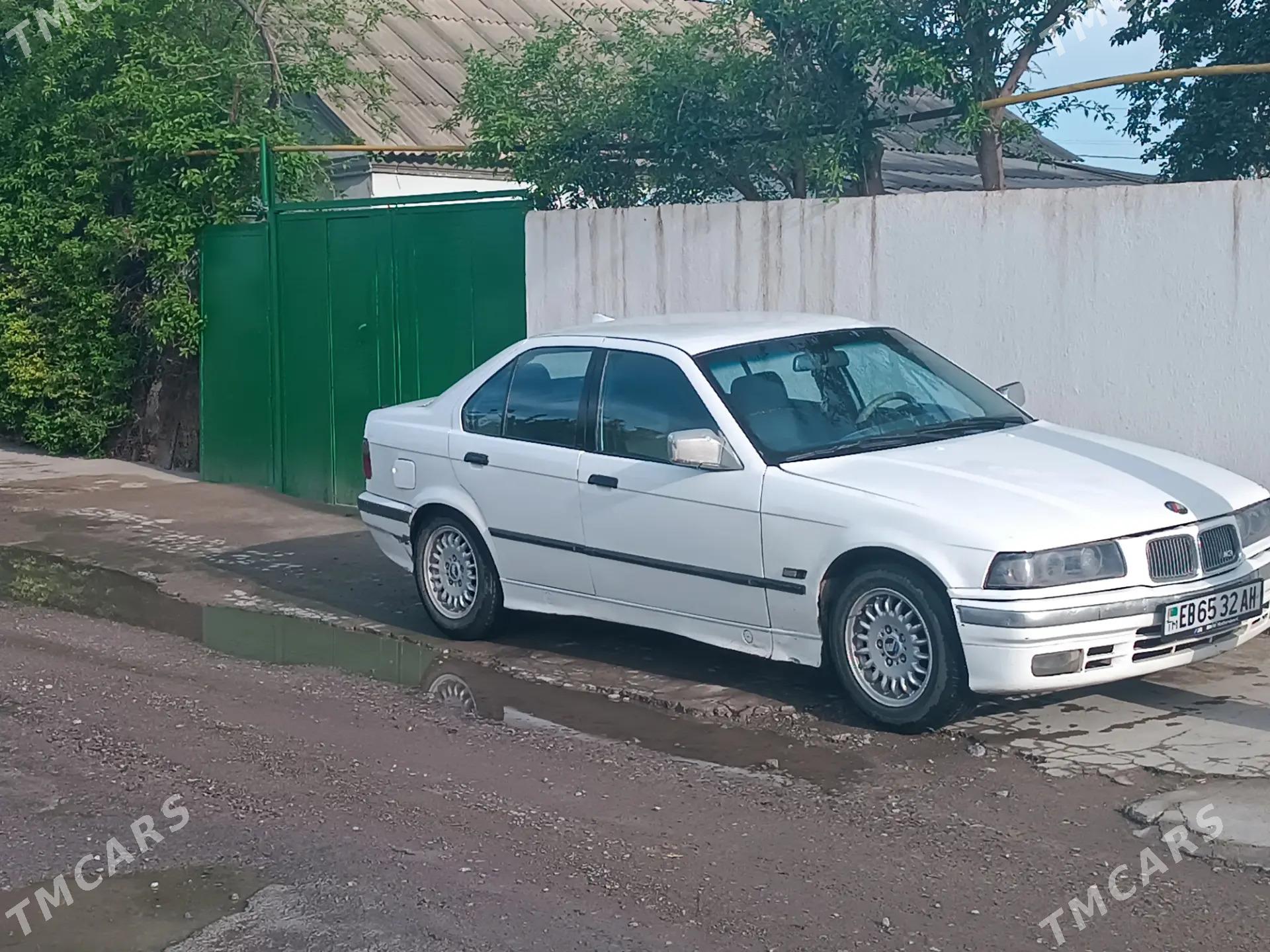 BMW E39 1992 - 30 000 TMT - Aşgabat - img 1