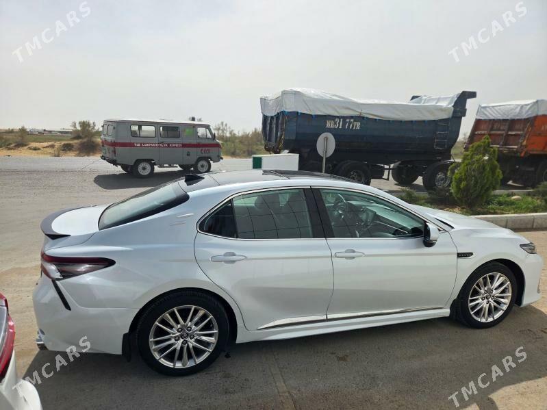Toyota Camry 2021 - 390 000 TMT - Ёлётен - img 1