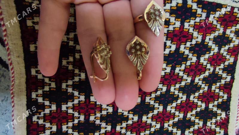 komplekt altyn syrga yuzuk - Дашогуз - img 1