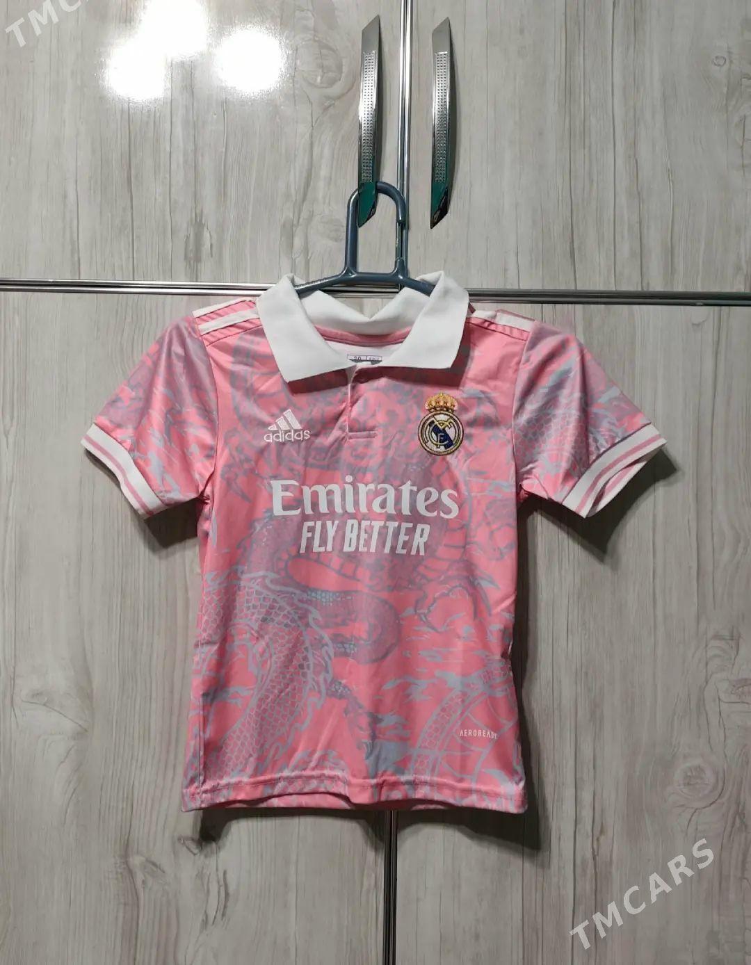 Real Madrid eğin eşik 3-4 yaş - Бузмеин ГРЭС - img 1