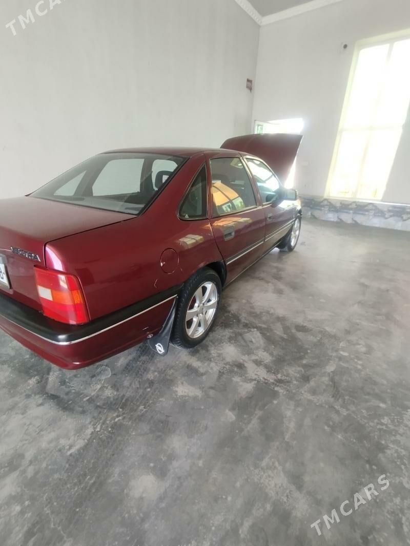 Opel Vectra 1992 - 38 000 TMT - Туркменабат - img 1