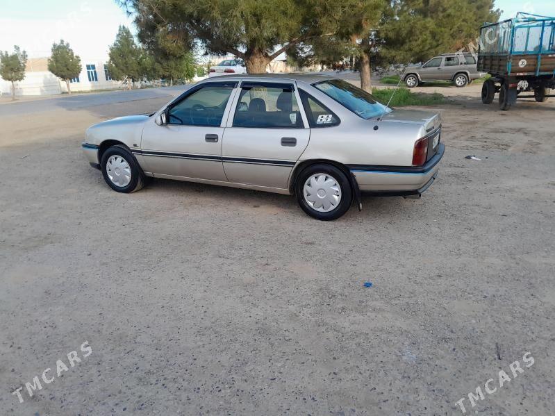 Opel Vectra 1991 - 35 000 TMT - Saýat - img 1