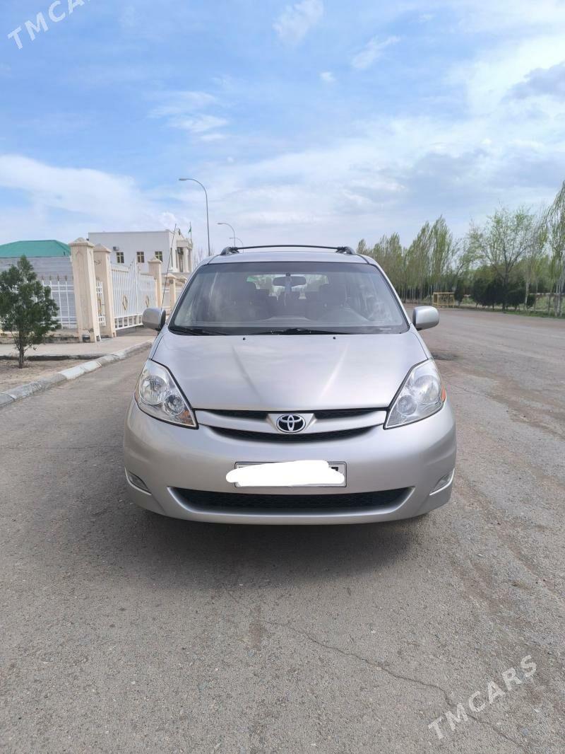 Toyota Sienna 2006 - 310 000 TMT - Gubadag - img 1