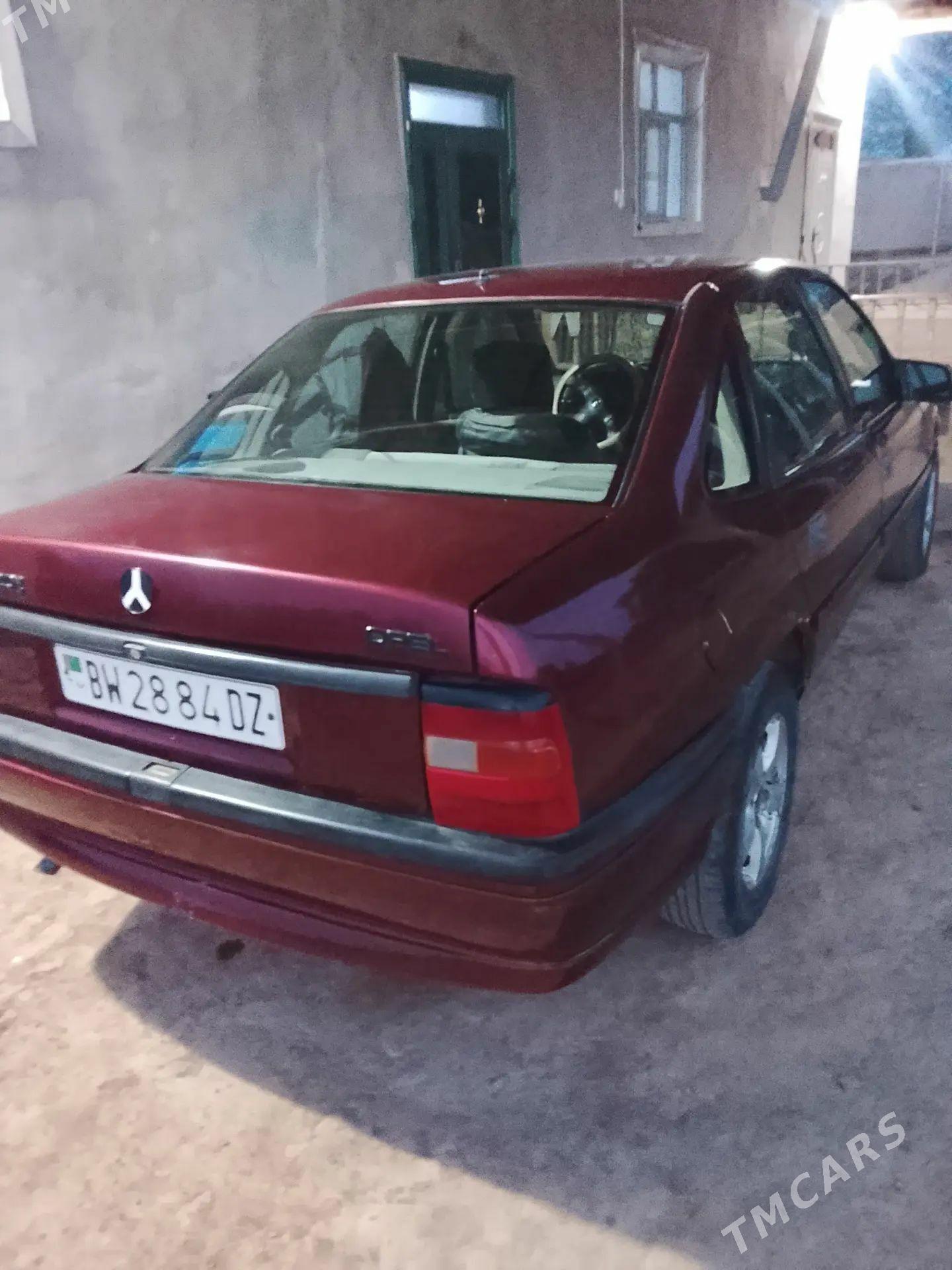 Opel Vectra 1993 - 50 000 TMT - Gubadag - img 1