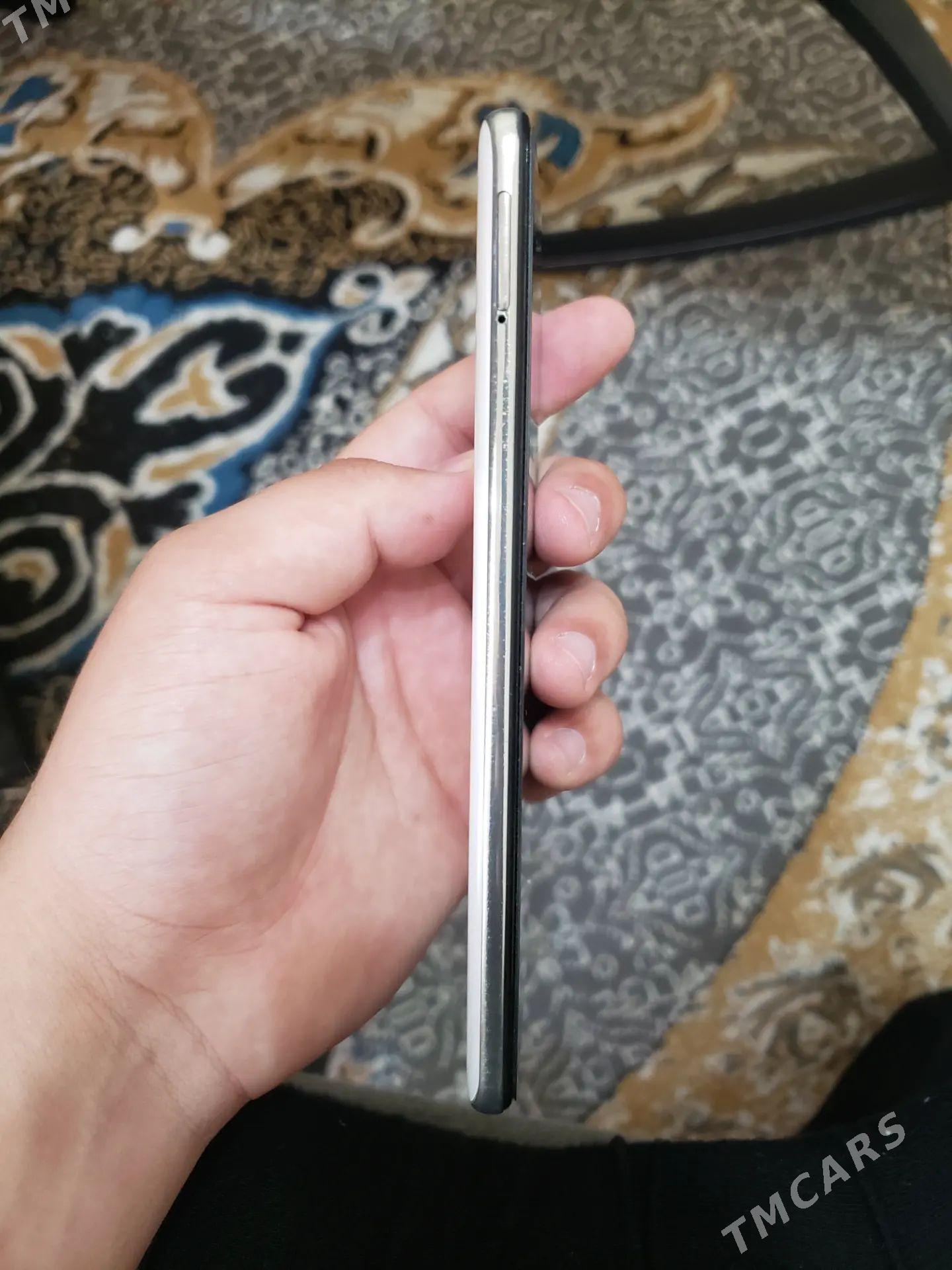 Samsung Galaxy A51 - Ёлётен - img 1