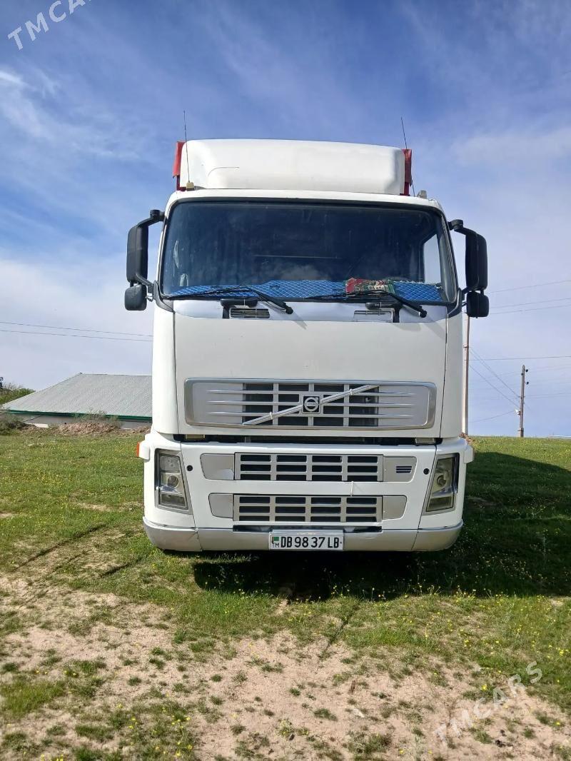 Volvo FM 600 2002 - 600 000 TMT - Койтендаг - img 1