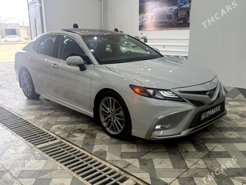 Toyota Camry 2022 - 390 000 TMT - Дашогуз - img 1