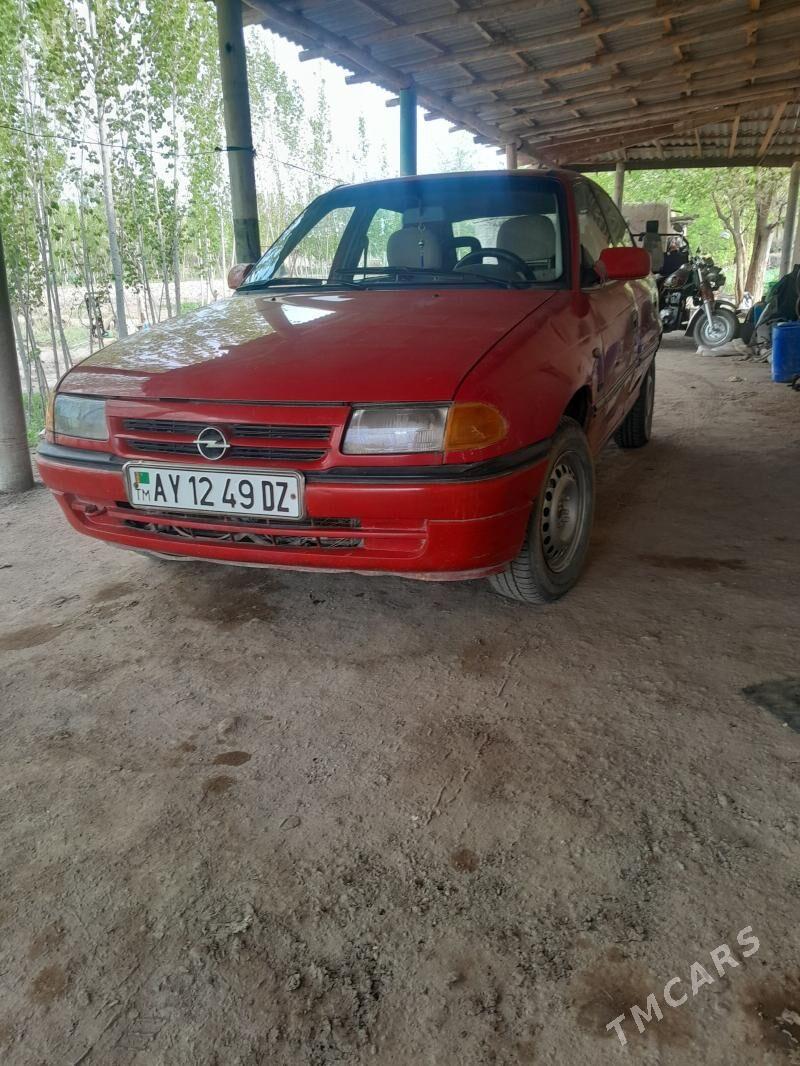 Opel Astra 1993 - 36 000 TMT - Gurbansoltan Eje - img 1
