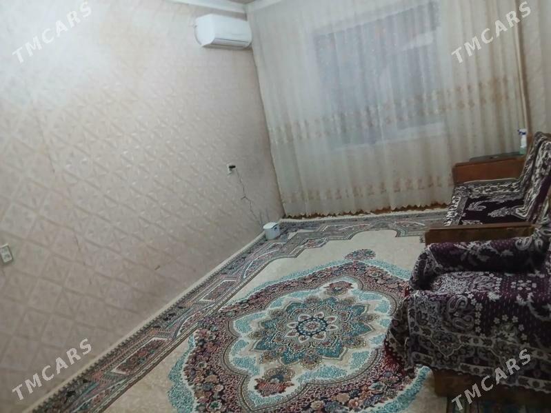 Uçpunkt mikraýon - Туркменабат - img 1