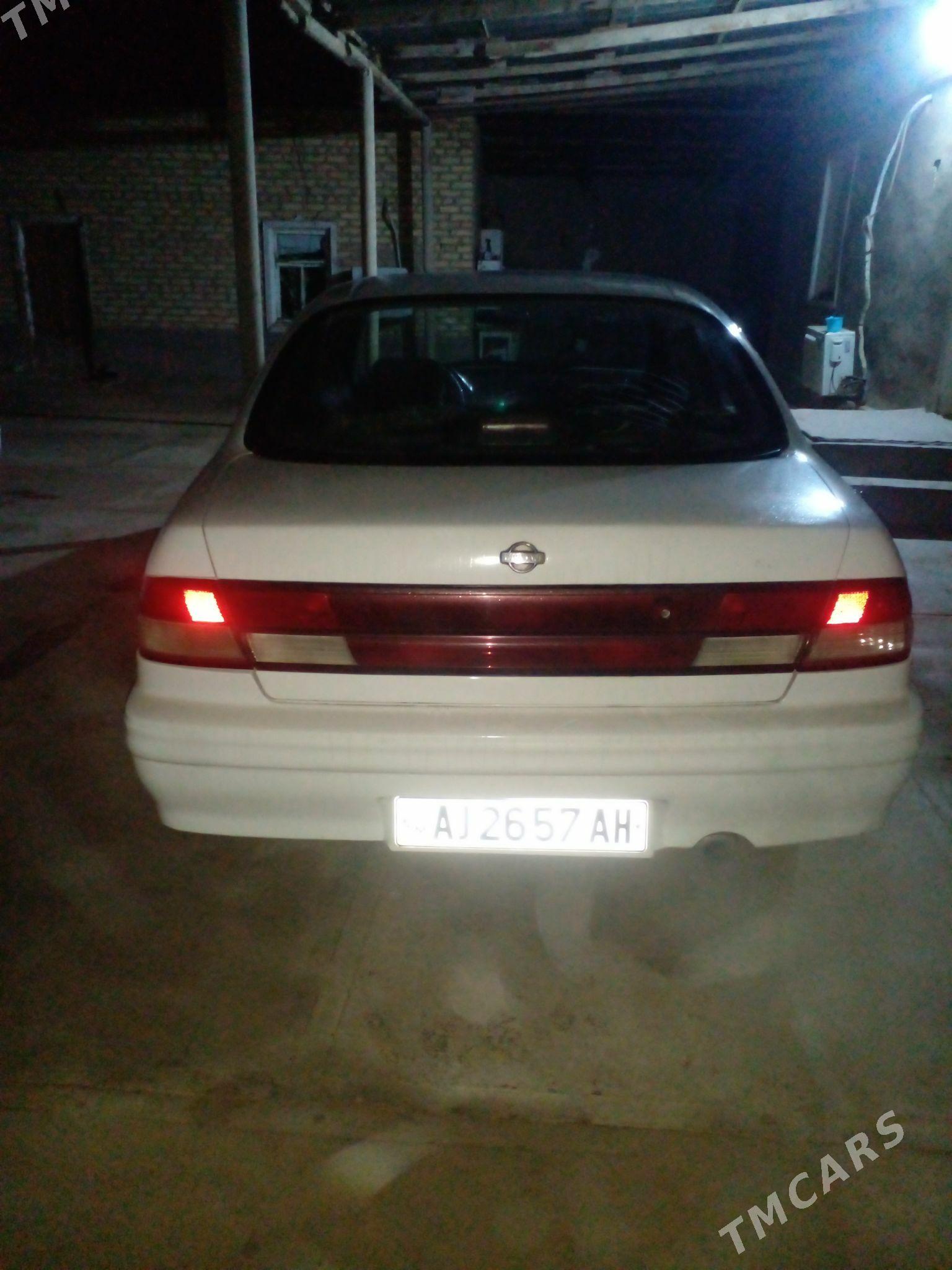 Nissan Cefiro 1995 - 55 000 TMT - Анев - img 1