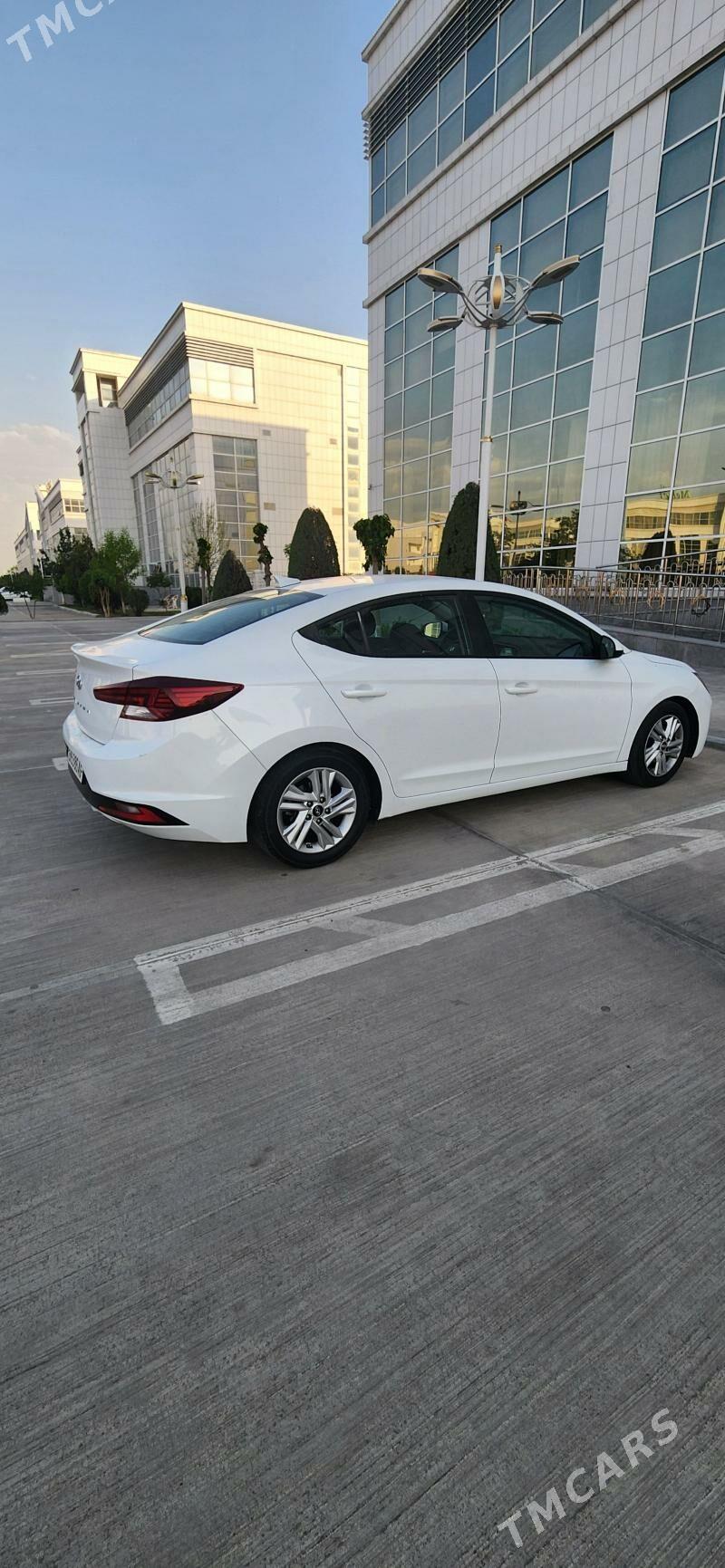 Hyundai Elantra 2019 - 225 000 TMT - Ашхабад - img 1