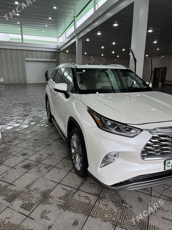 Toyota Highlander 2021 - 663 000 TMT - Ашхабад - img 1