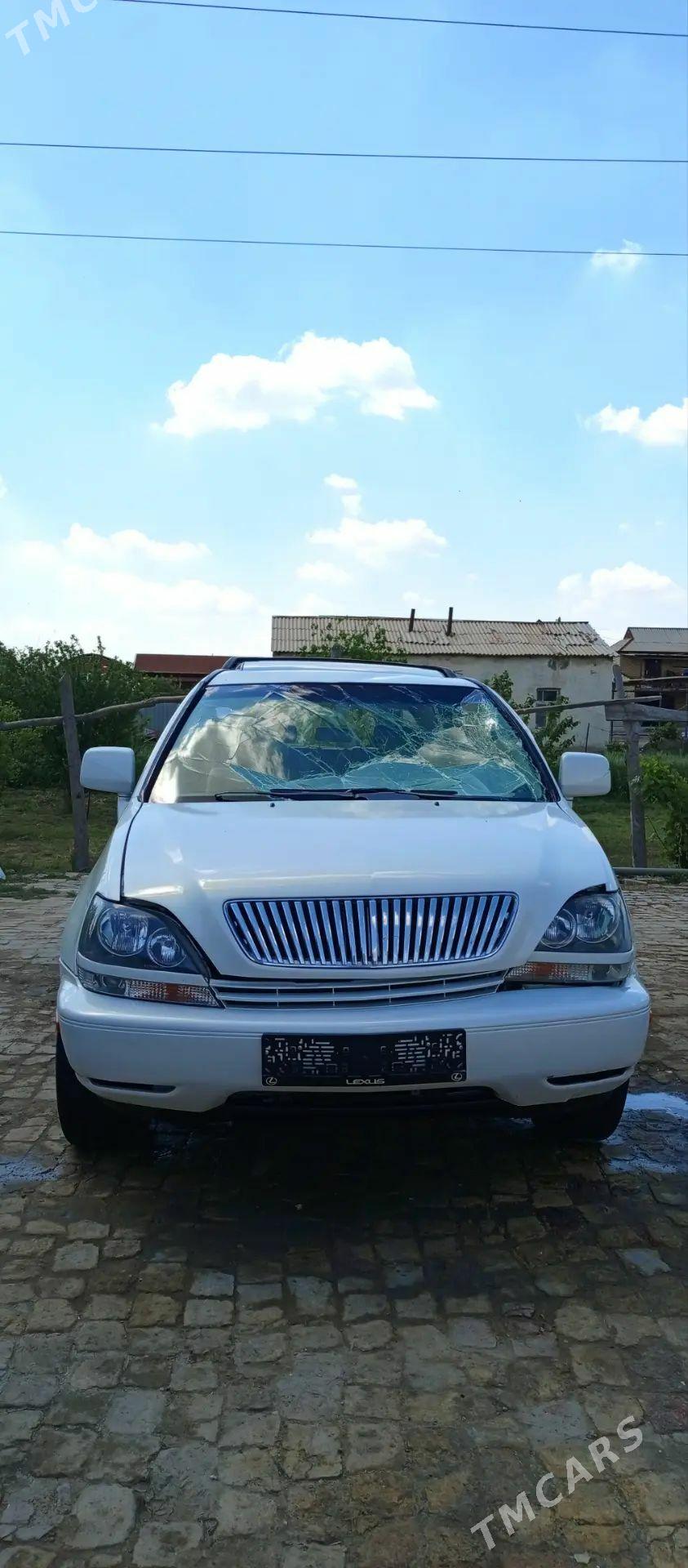 Lexus RX 300 2001 - 144 000 TMT - Мары - img 1