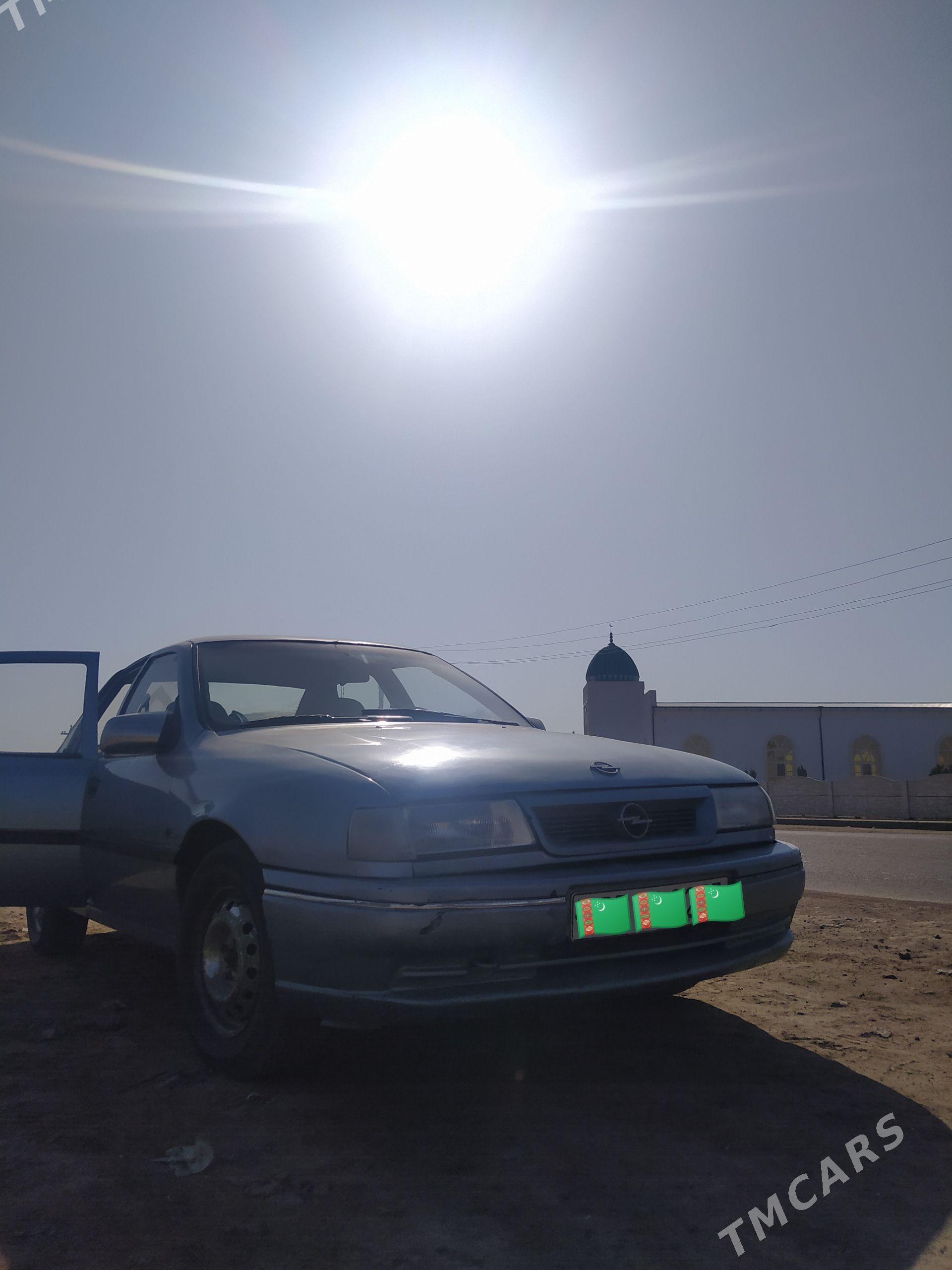 Opel Vectra 1993 - 36 000 TMT - Daşoguz - img 1