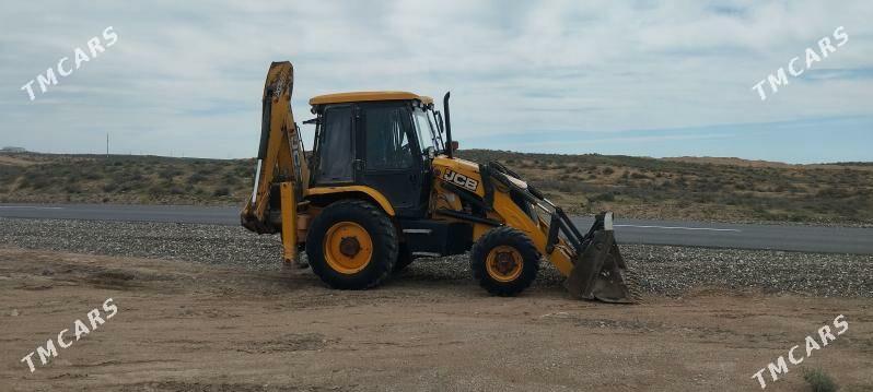 JCB 3CX Pothole Master 2013 - 550 000 TMT - Türkmenbaşy - img 1