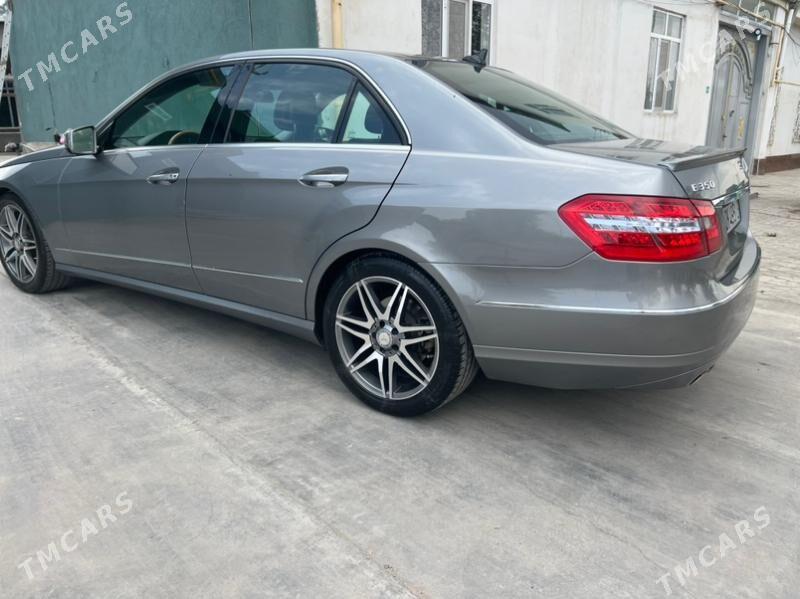 Mercedes-Benz E350 2011 - 350 000 TMT - Туркменабат - img 1