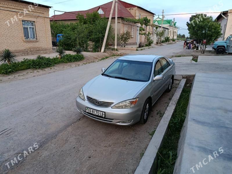 Toyota Camry 2004 - 176 000 TMT - Туркменабат - img 1