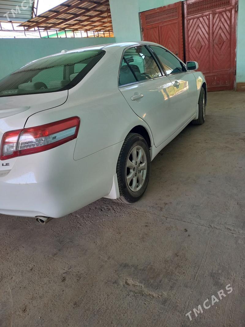 Toyota Camry 2010 - 184 000 TMT - Şabat etr. - img 1