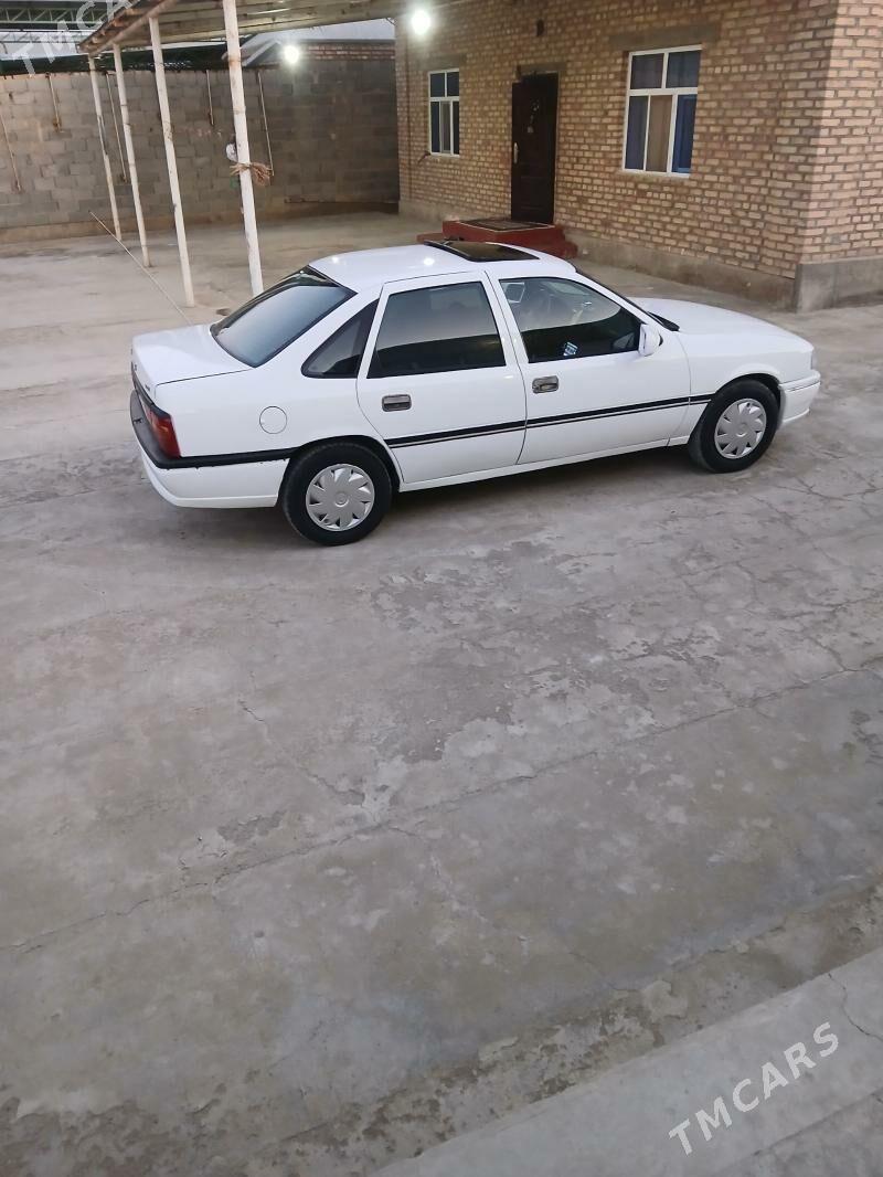 Opel Vectra 1993 - 40 000 TMT - Bäherden - img 1