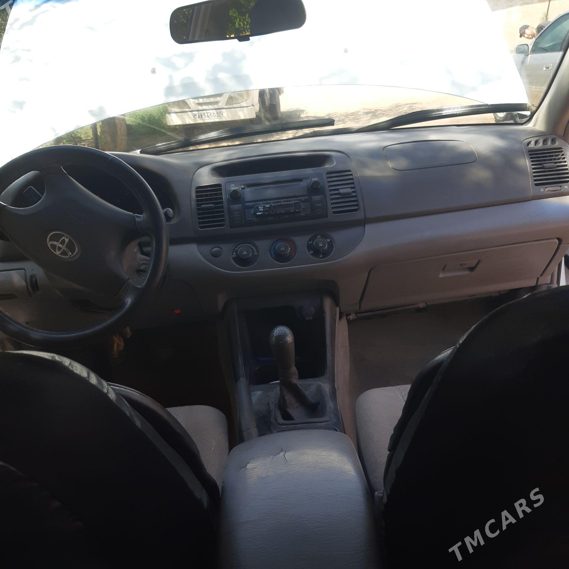 Toyota Camry 2002 - 190 000 TMT - Акдепе - img 1