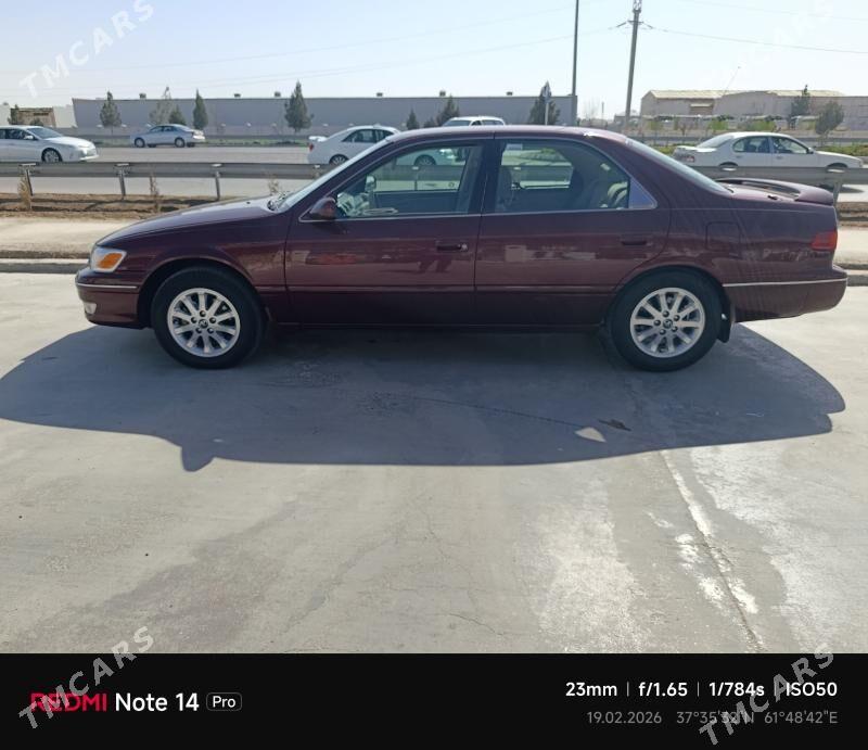 Toyota Camry 2000 - 152 000 TMT - Мары - img 1