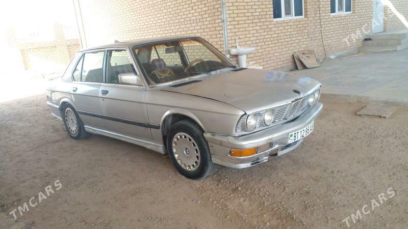 BMW 535 1986 - 28 000 TMT - Мары - img 1