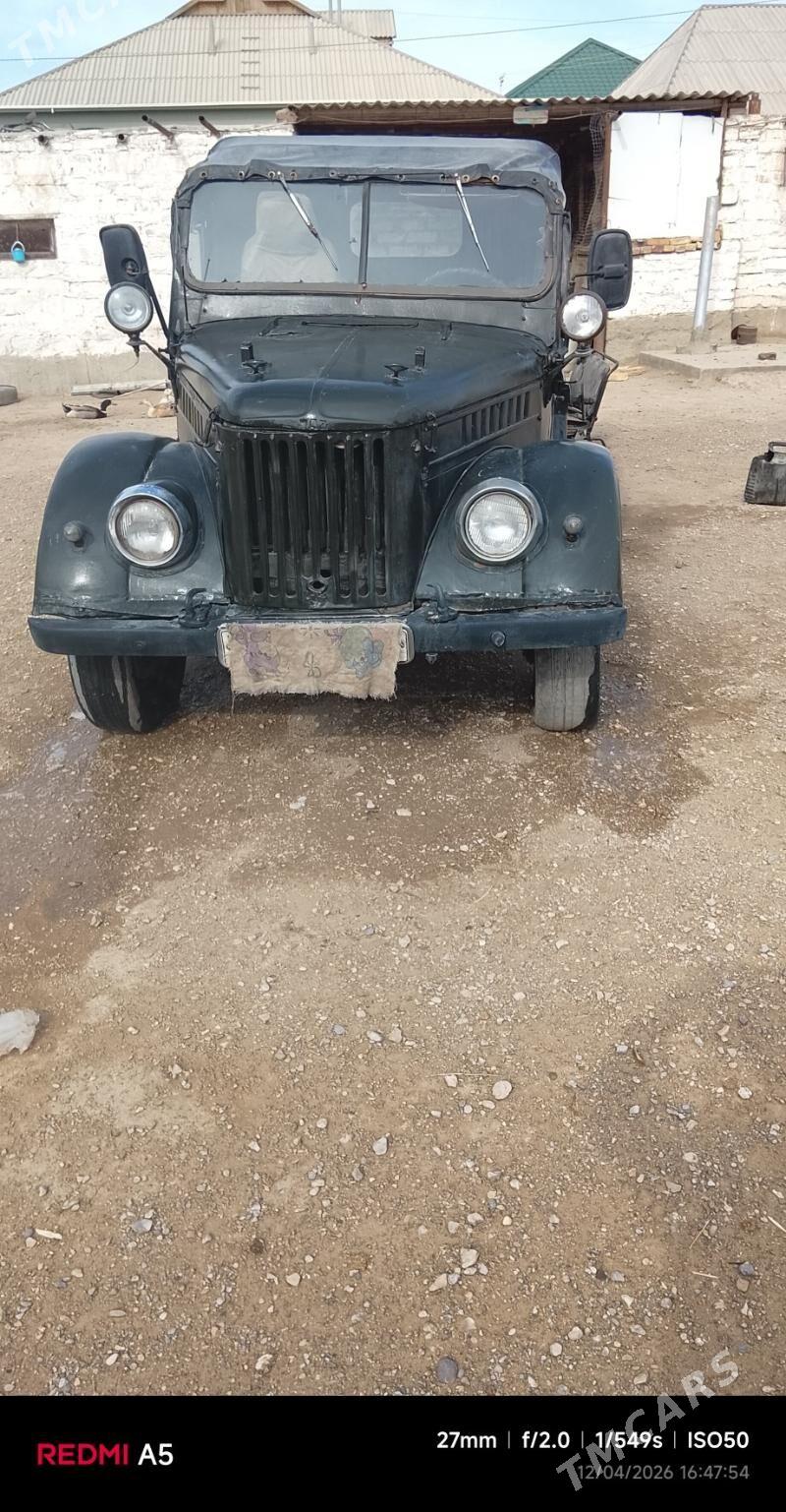 UAZ 469 1980 - 12 000 TMT - Гумдаг - img 1